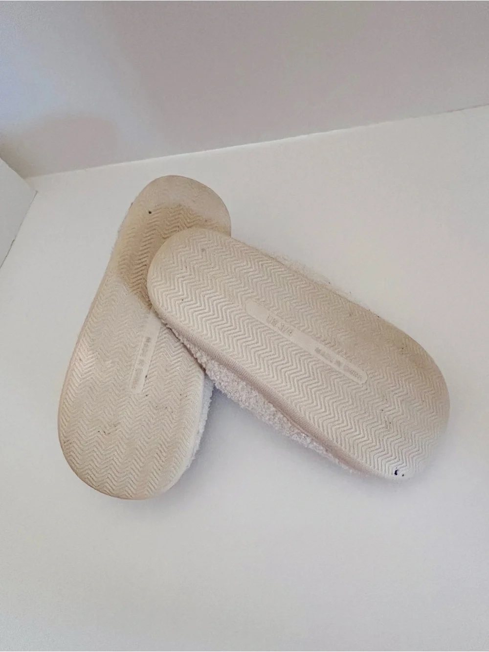 Kids Cozy Cream Smiley Slippers